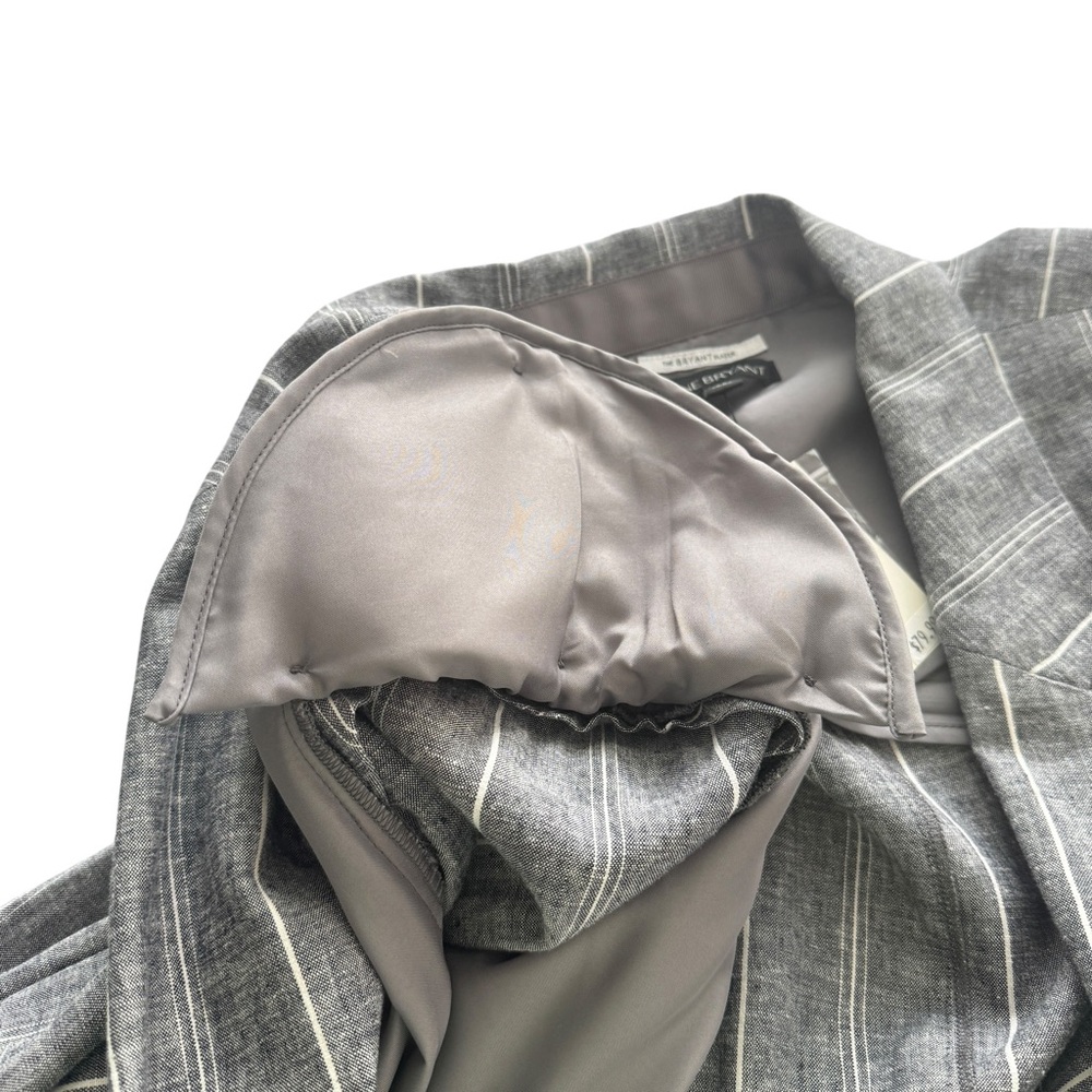 Lane Bryant NWT The Bryant Blazer Pinstripe Gray Plus Size 24 Career Business - Picture 11 of 16